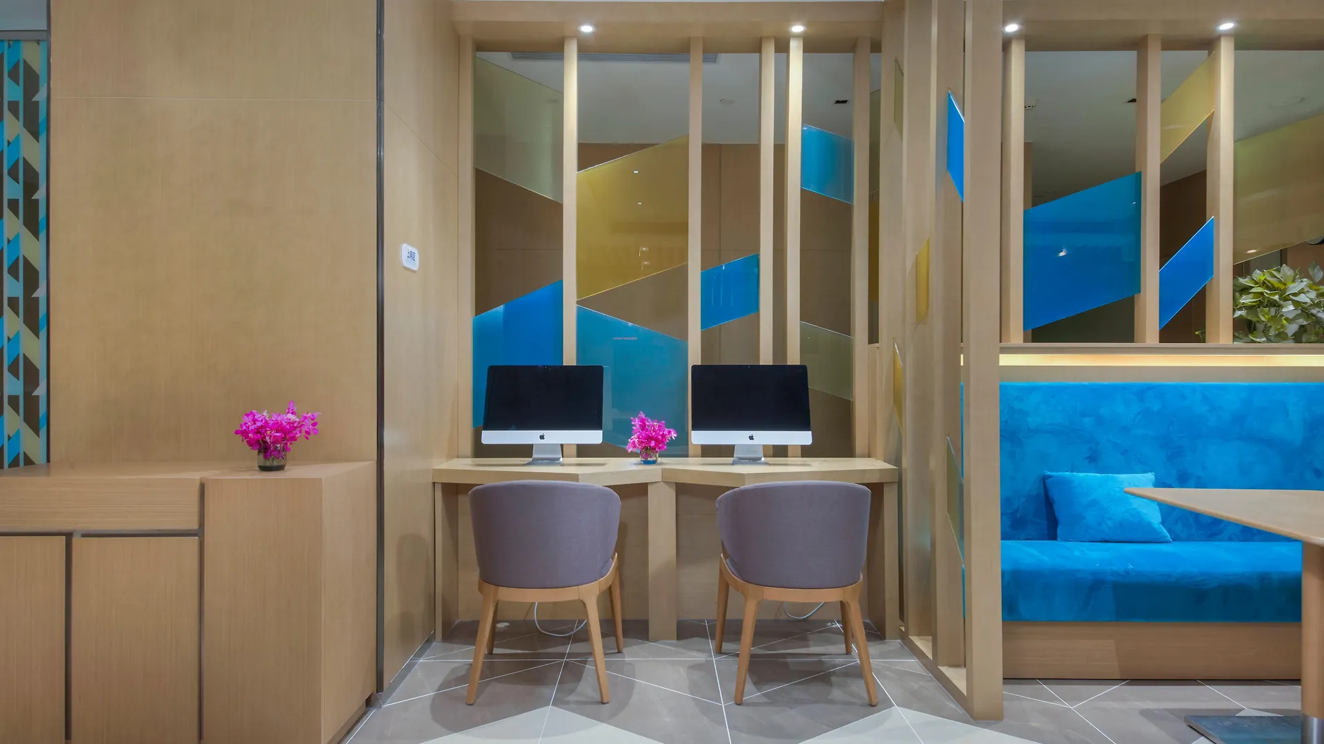 Hotel Holiday Inn Express Zhengzhou Longzi Lake By Ihg Yaoqiao